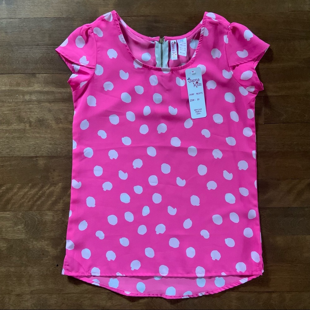 NWT Neon pink polka dot short-sleeve top (Size 10)